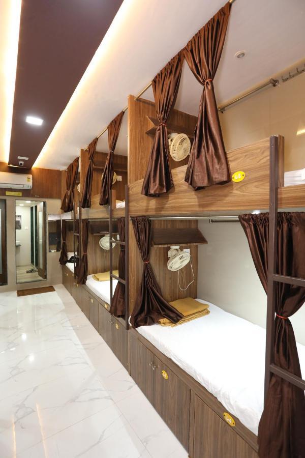 Mango Marol Dormitory Mumbai Bagian luar foto